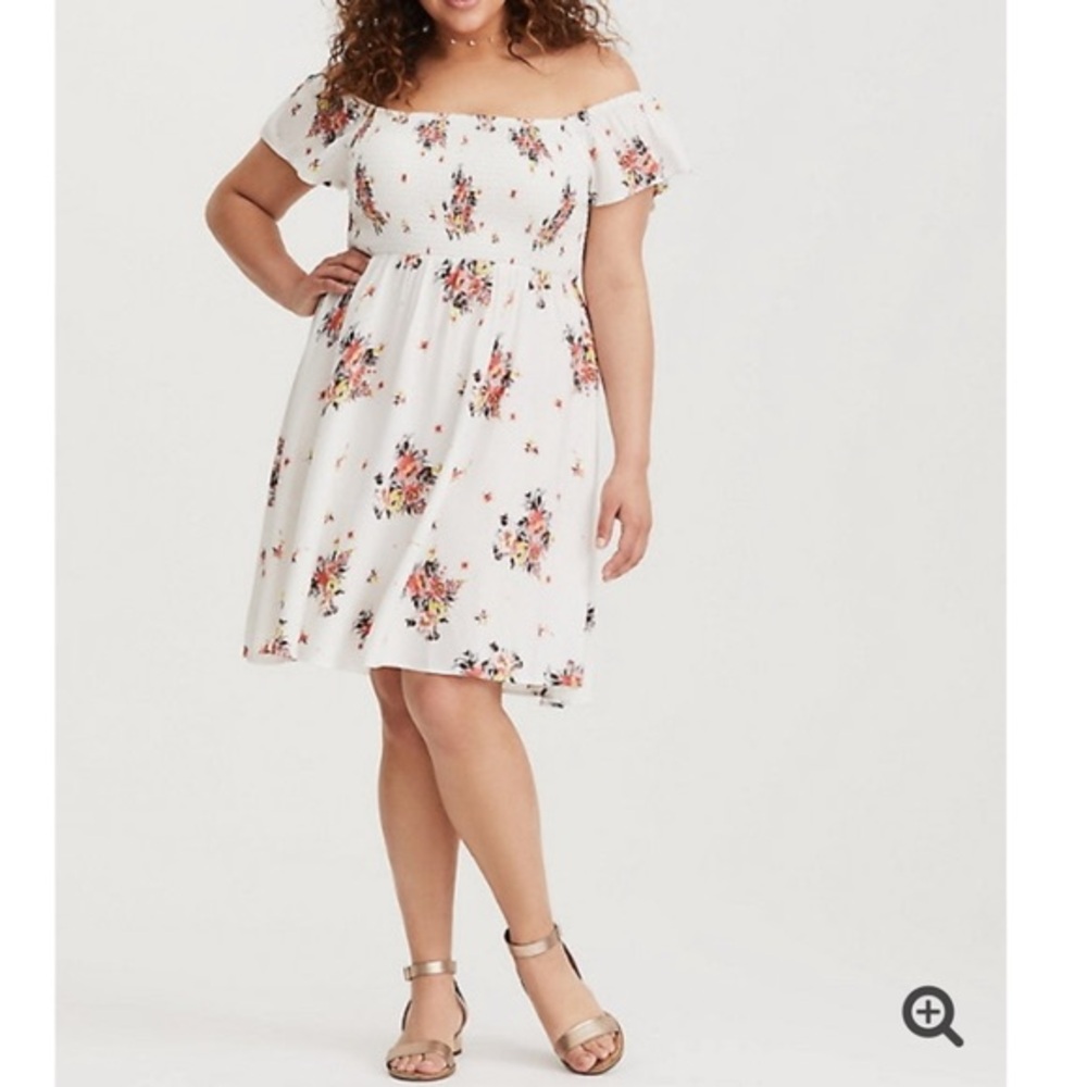 Torrid White Floral Print Off Shoulder Mini Dress, size 1X